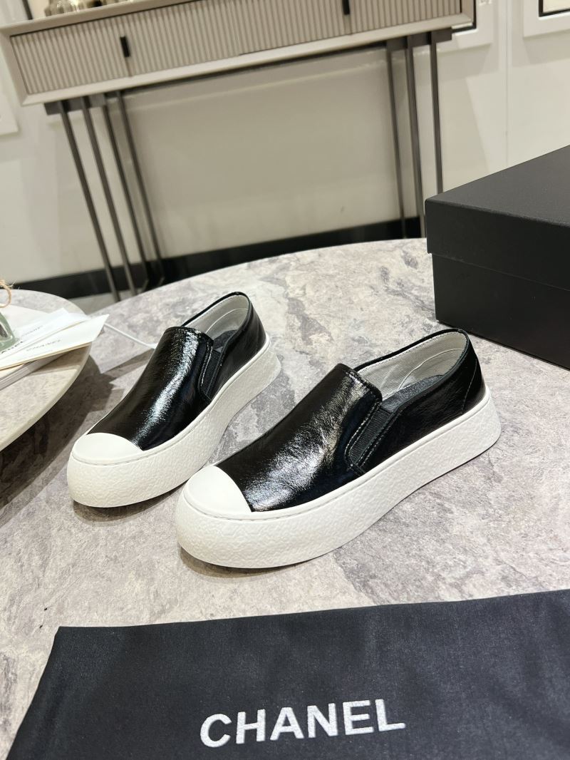 Chanel Low Shoes